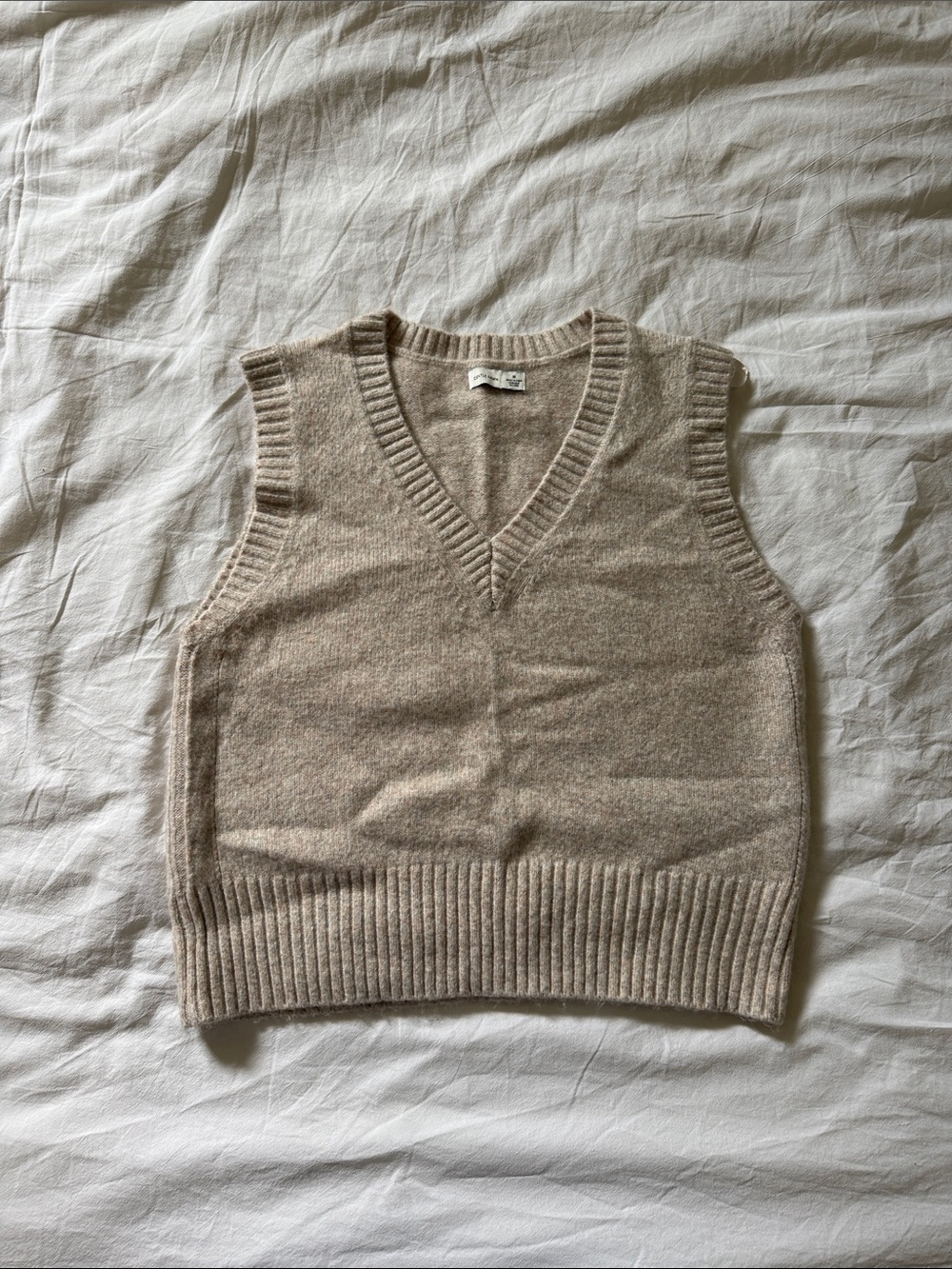 Gentle Fawn Neutral Beige V-Neck Knit Sweater Vest